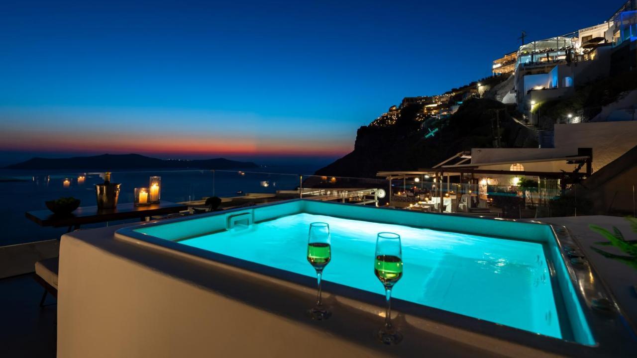 Daydream Luxury Suites Fira  Exteriér fotografie