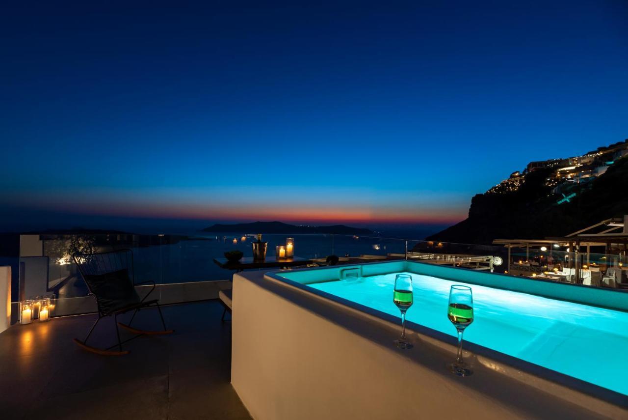 Daydream Luxury Suites Fira  Exteriér fotografie