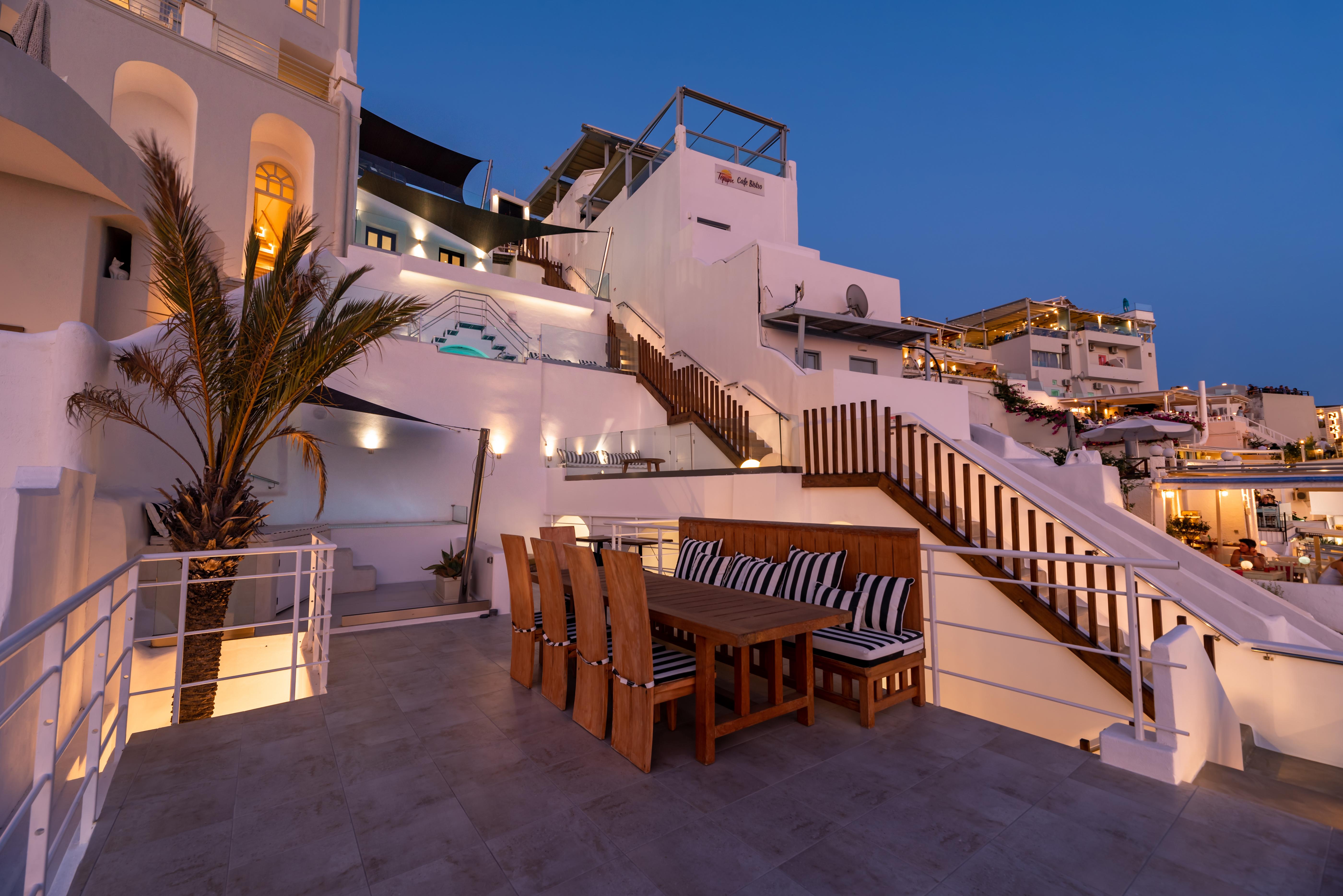 Daydream Luxury Suites Fira  Exteriér fotografie